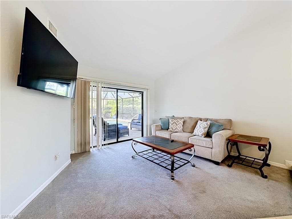 1201 Westfield DR-4