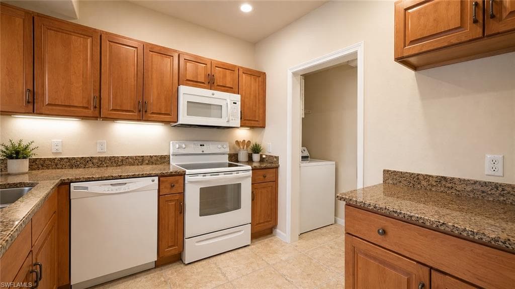 13100 Bella Casa CIR 235-7