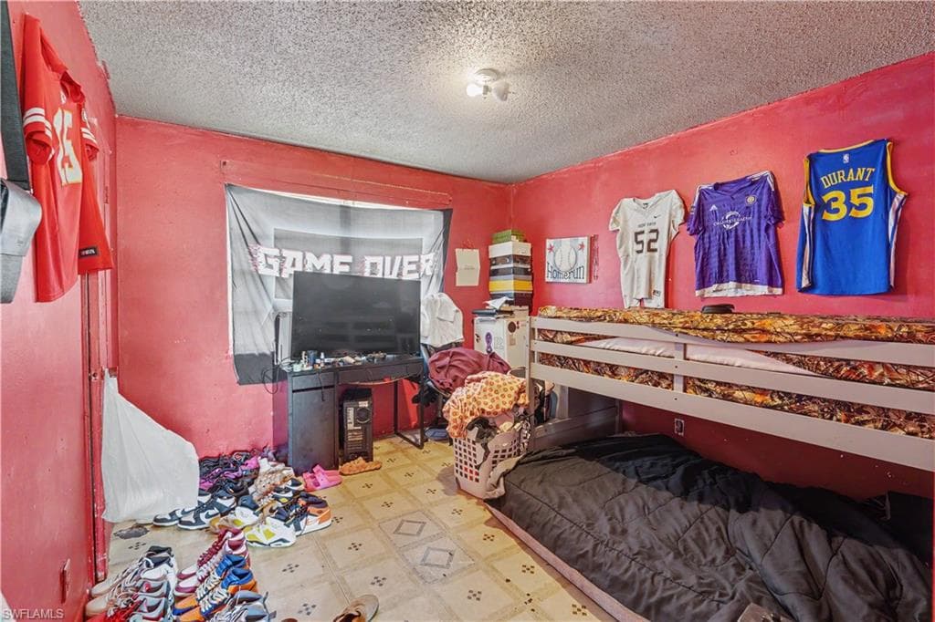 1132 Kentucky AVE-17
