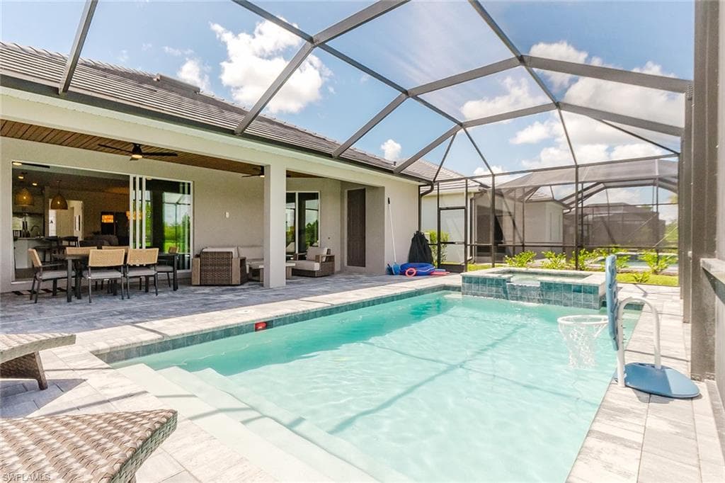 5453 Pikewood CT-4