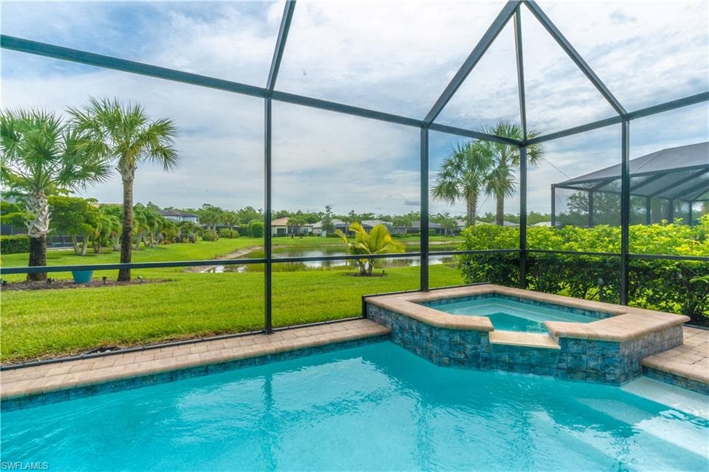 6727 Pennyroyal DR-15