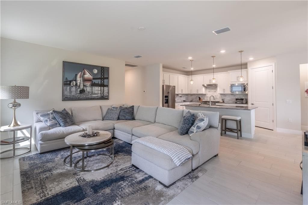 6727 Pennyroyal DR-9