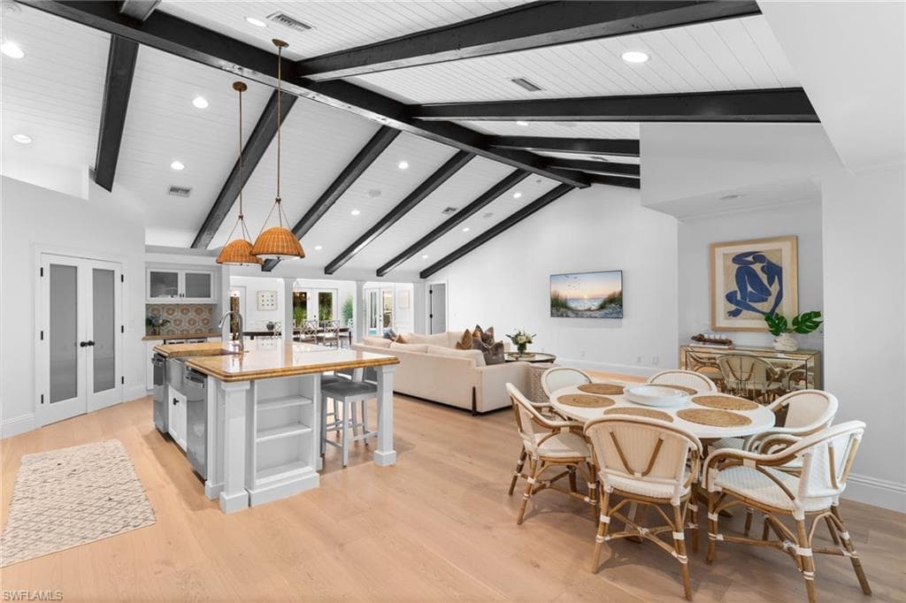 436 Corbel DR-7