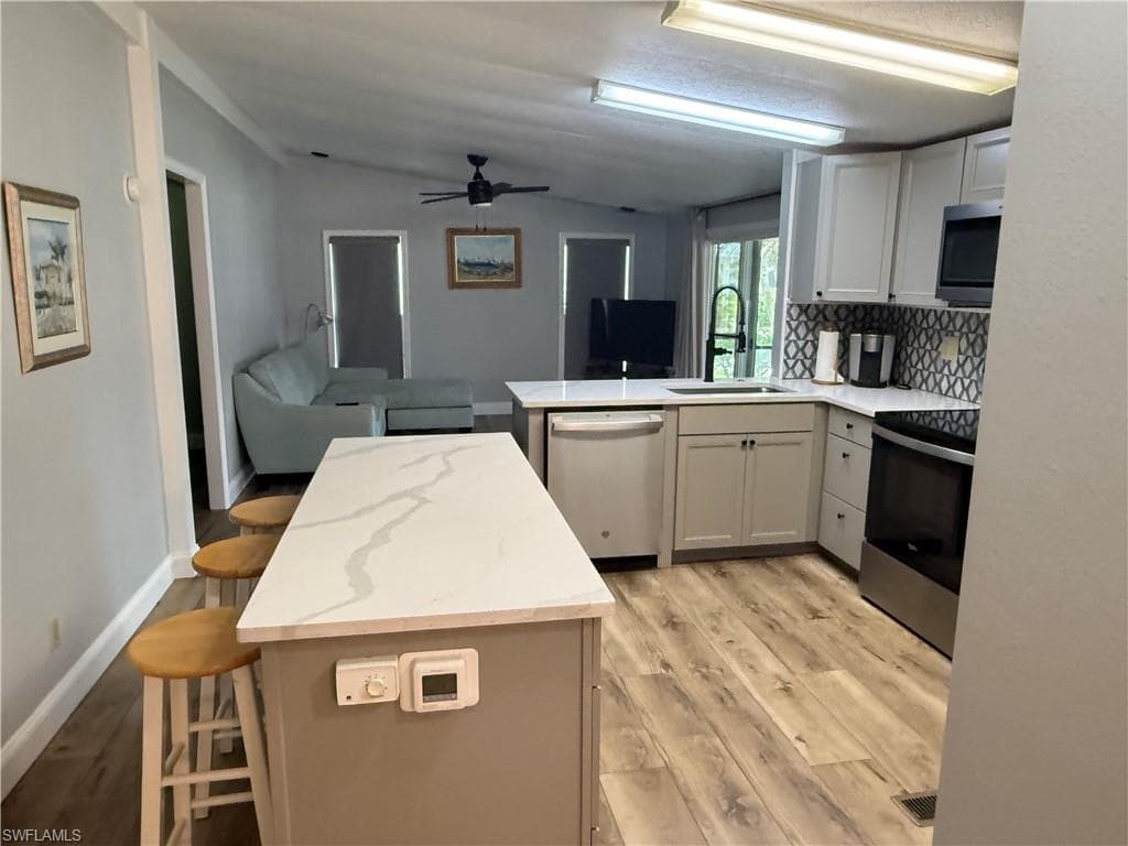 10251 Wales LOOP-1