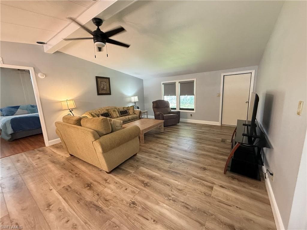 10251 Wales LOOP-9