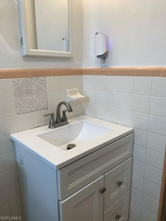 2428 Palm Ridge RD-7