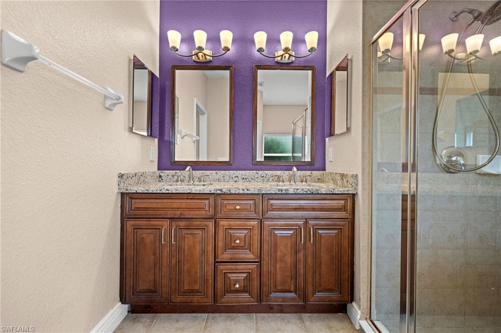 2017 Cape Heather CIR-19