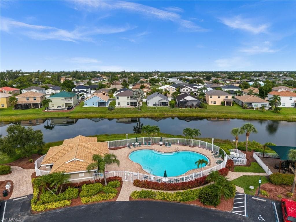 2017 Cape Heather CIR-33