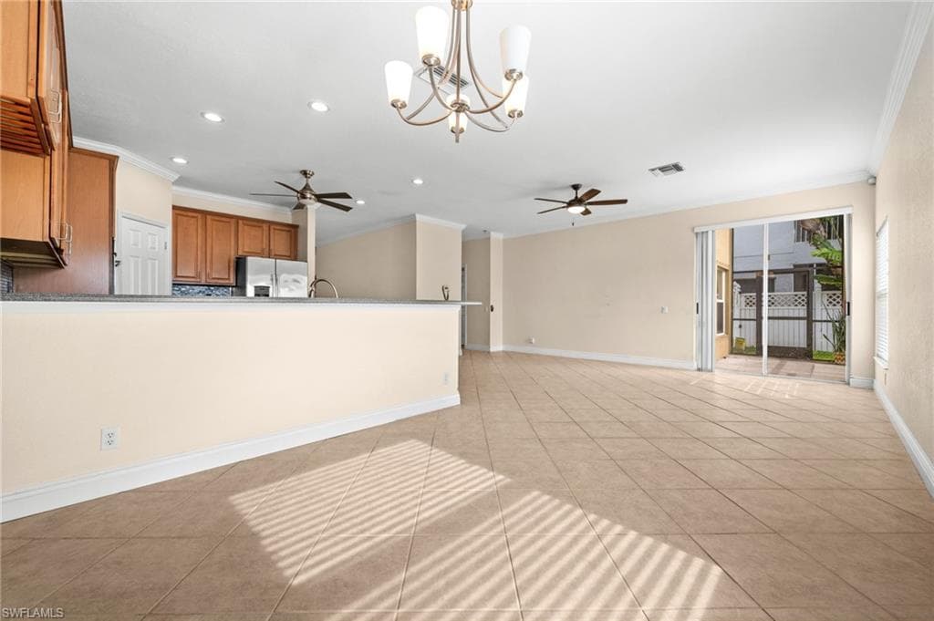 2017 Cape Heather CIR-7