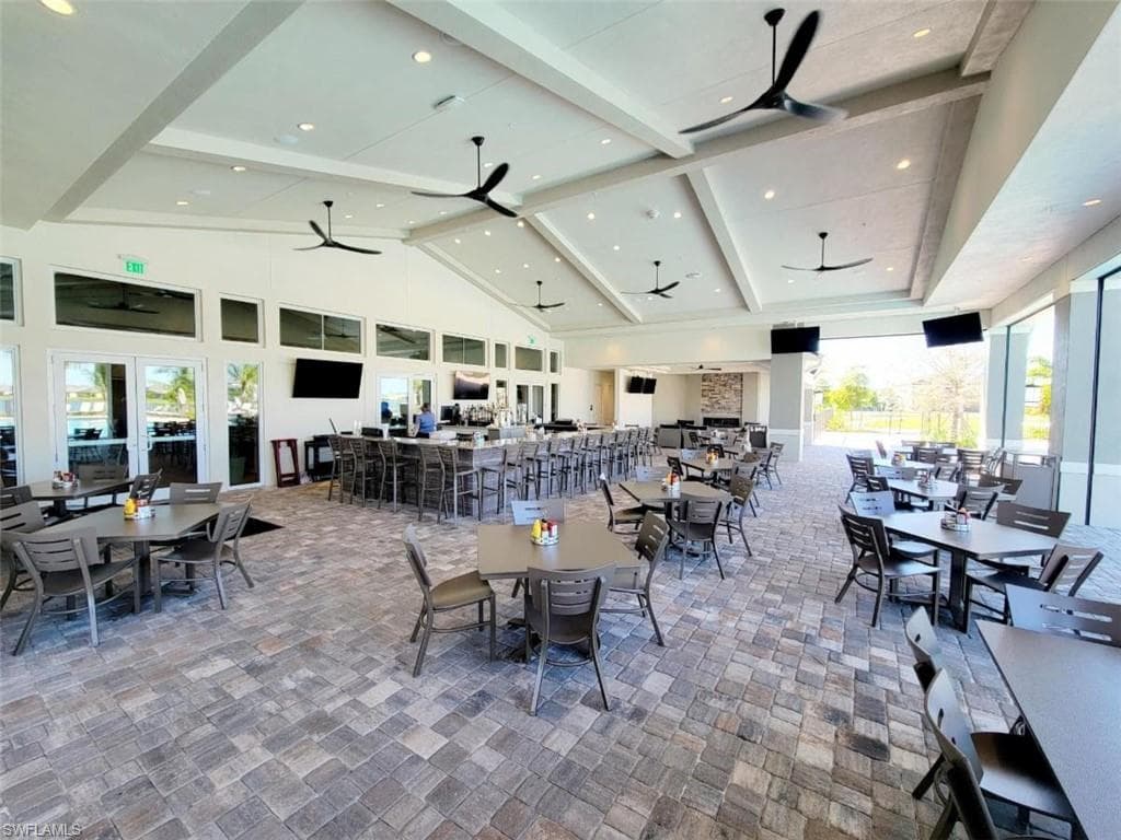 14231 Pine Lodge LN-26