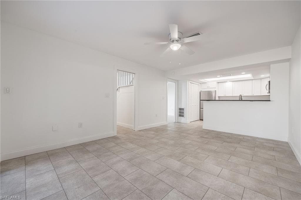 11674 Pointe Circle DR-17