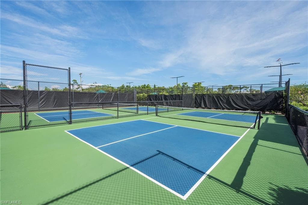 4240 Pensacola AVE 1202-39