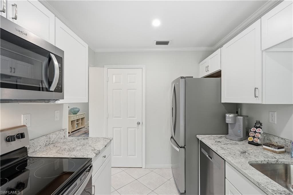 1281 Solana RD-8