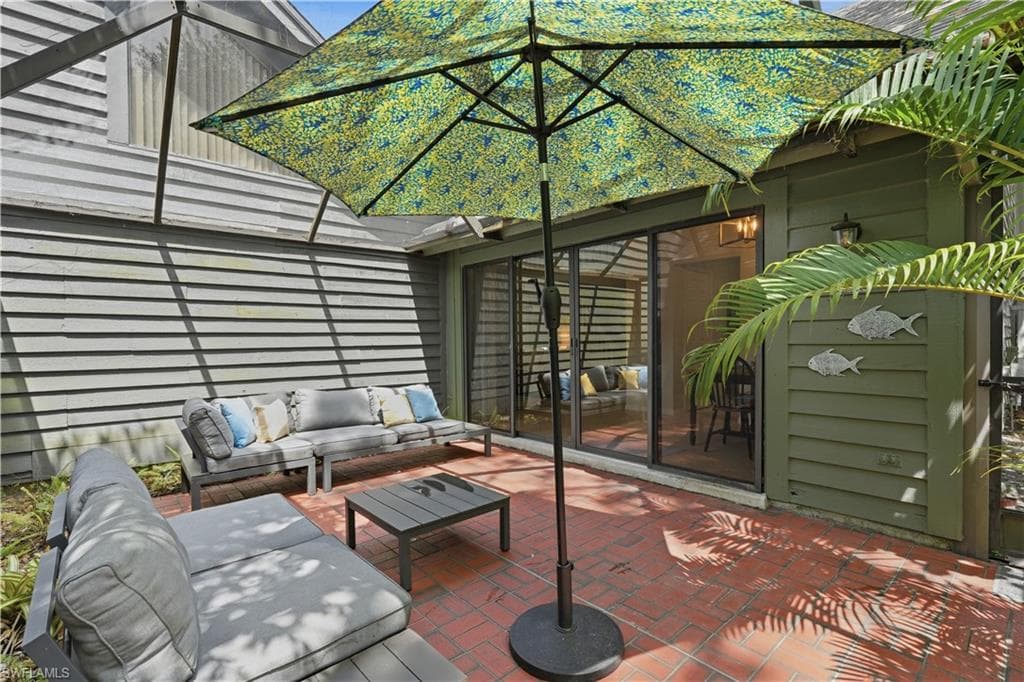 1281 Solana RD-24