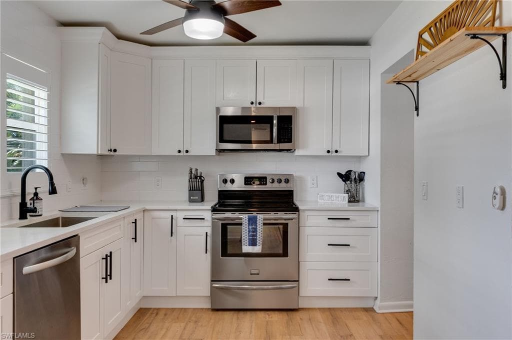 5118 York CT-9