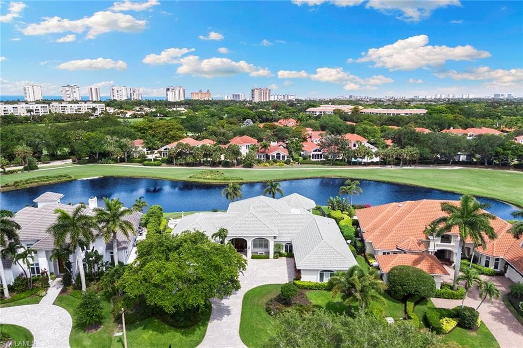 6991 Greentree DR-45
