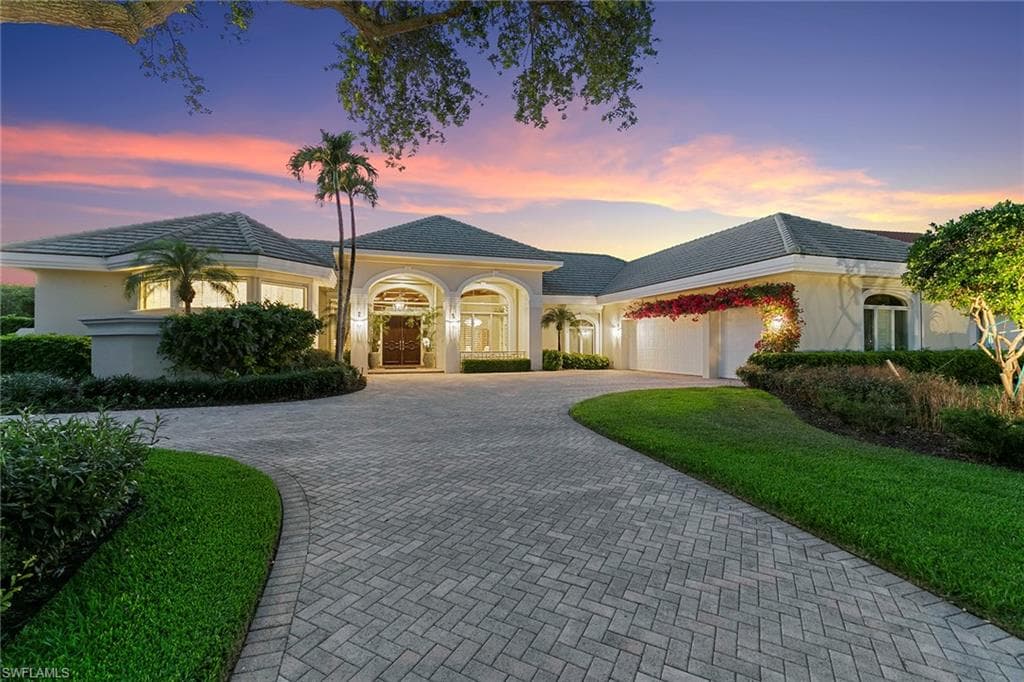 6991 Greentree DR-2