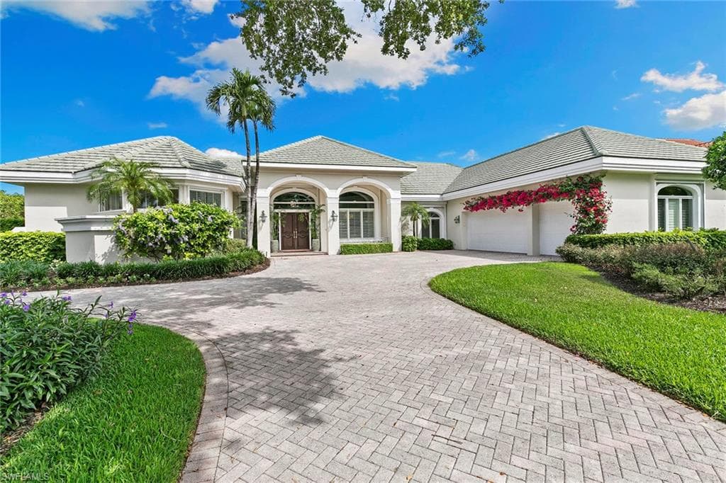 6991 Greentree DR-35