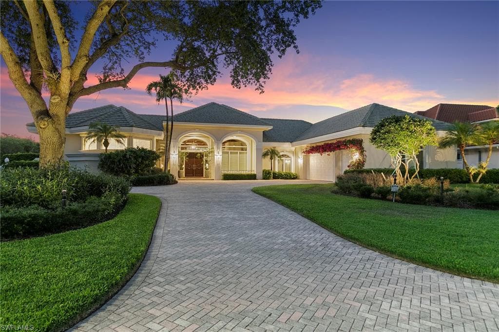6991 Greentree DR-4