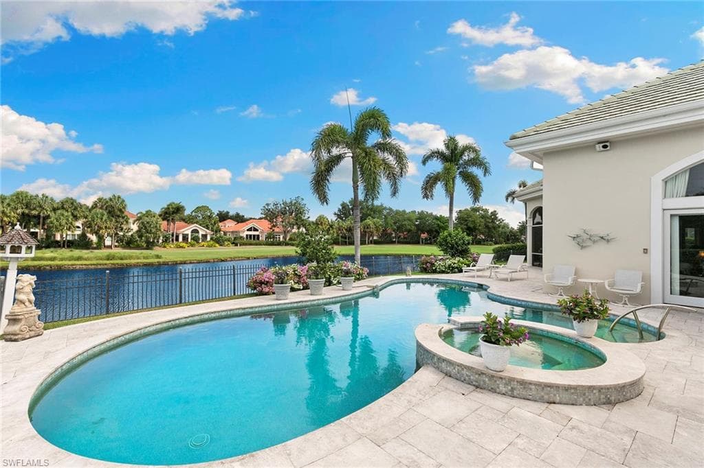 6991 Greentree DR-43