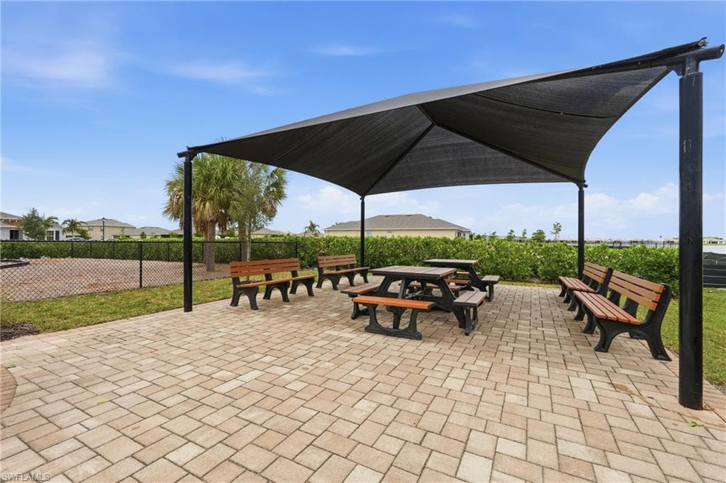 628 Parkshore Lake AVE-41