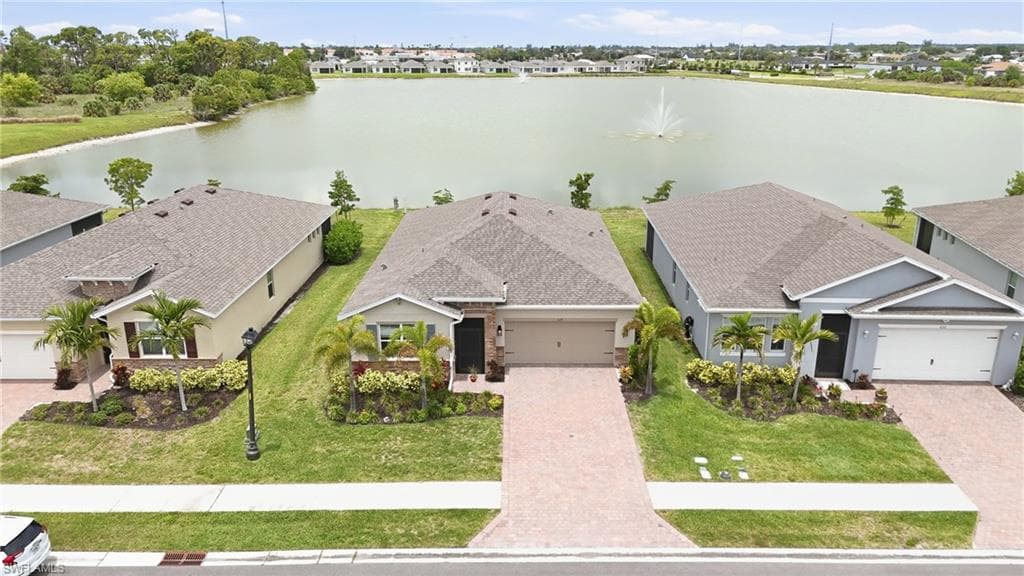 628 Parkshore Lake AVE-4