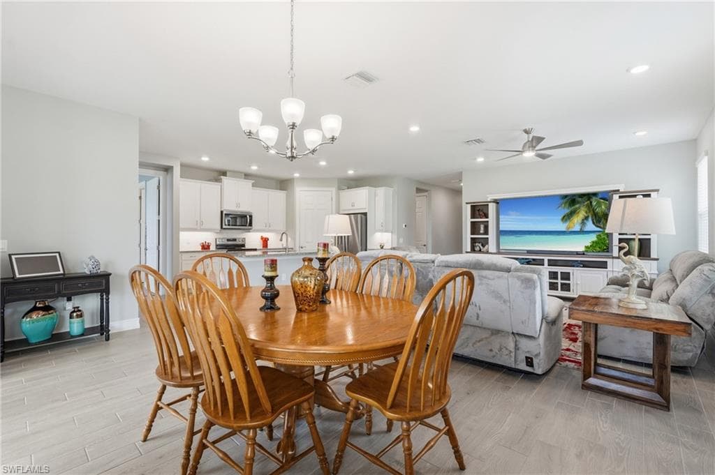 628 Parkshore Lake AVE-14