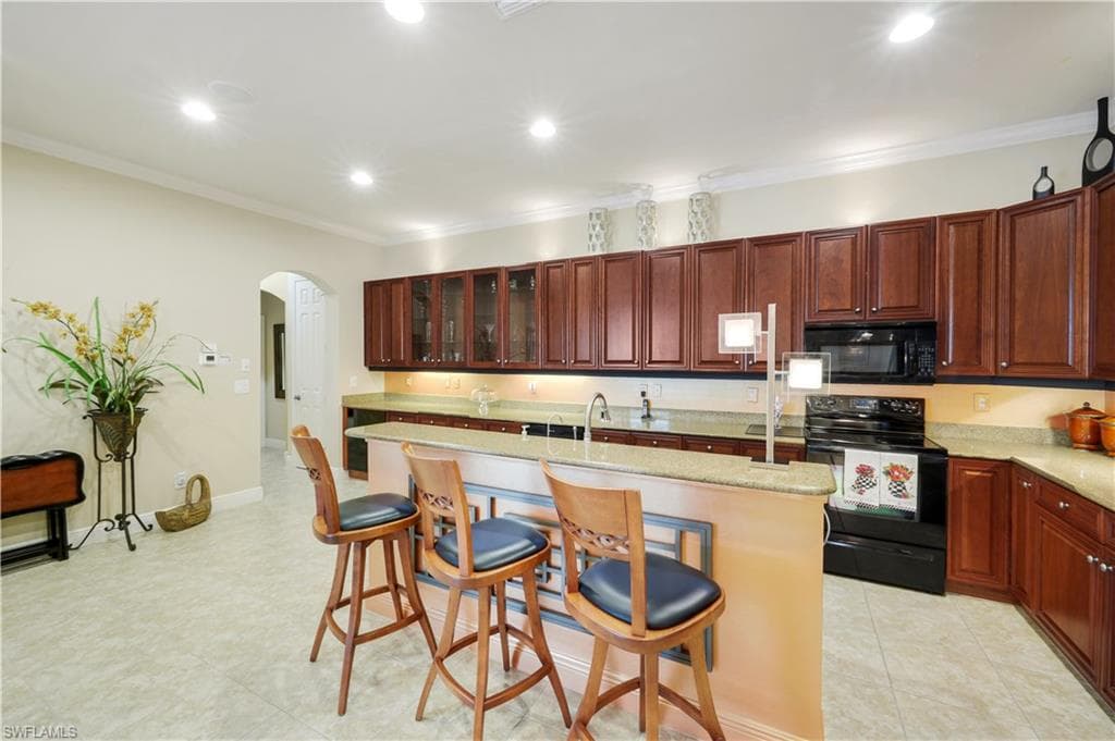 5661 Kensington LOOP-42