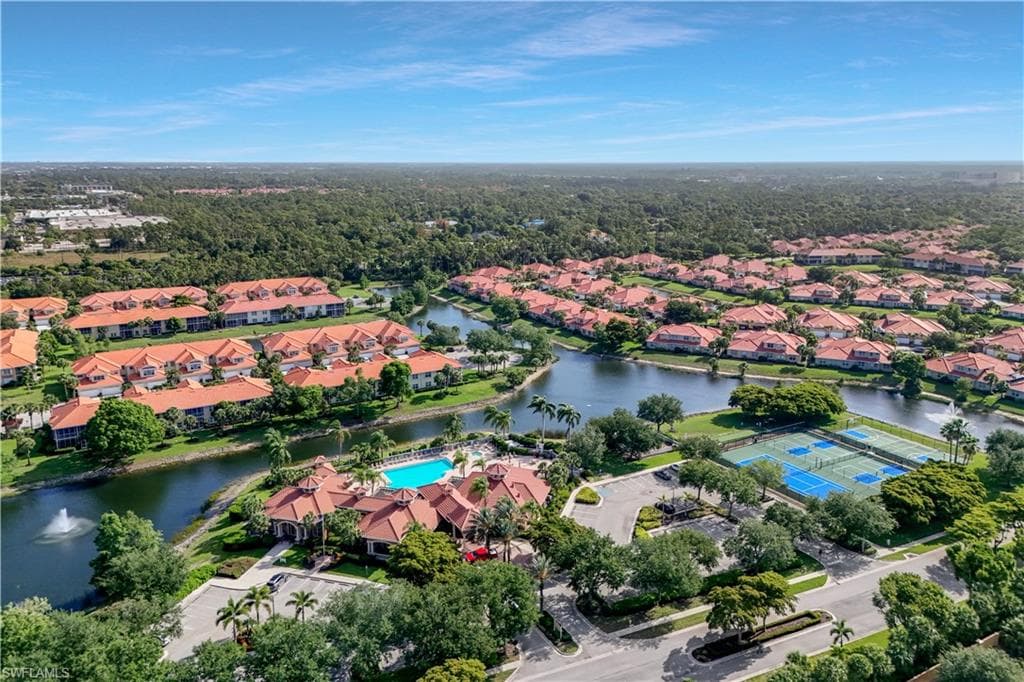 5661 Kensington LOOP-35