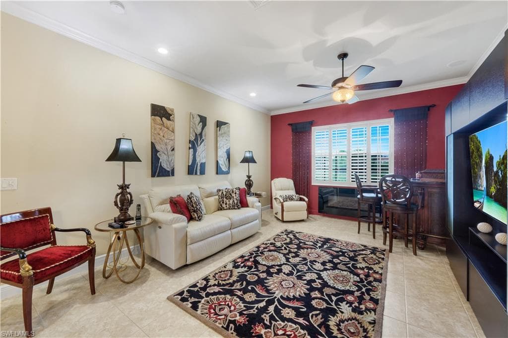5661 Kensington LOOP-9