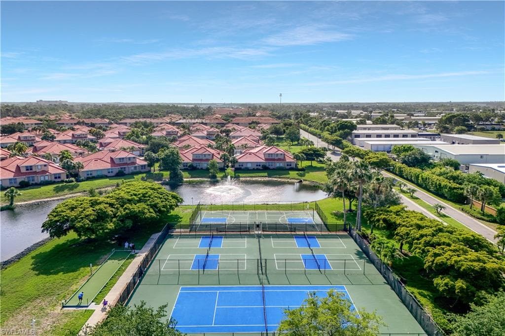 5661 Kensington LOOP-34