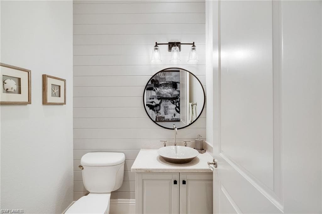 18580 Verona Lago DR-25