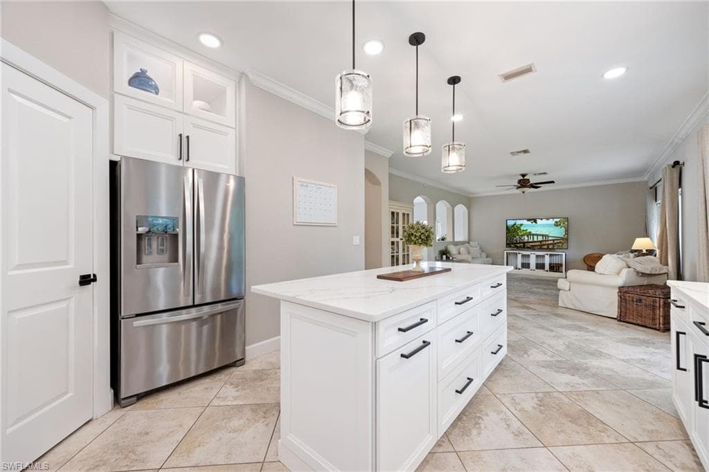 8724 Banyan Bay BLVD-14
