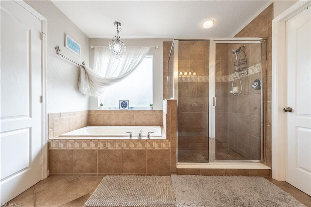 8724 Banyan Bay BLVD-20