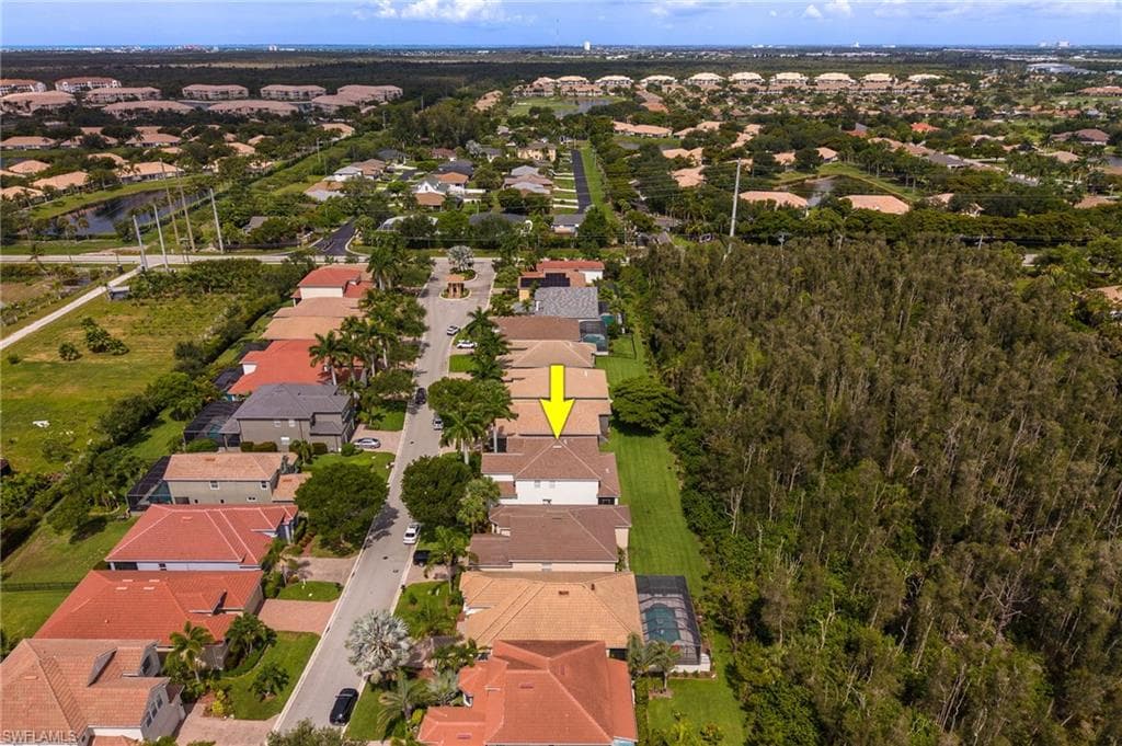 8724 Banyan Bay BLVD-39