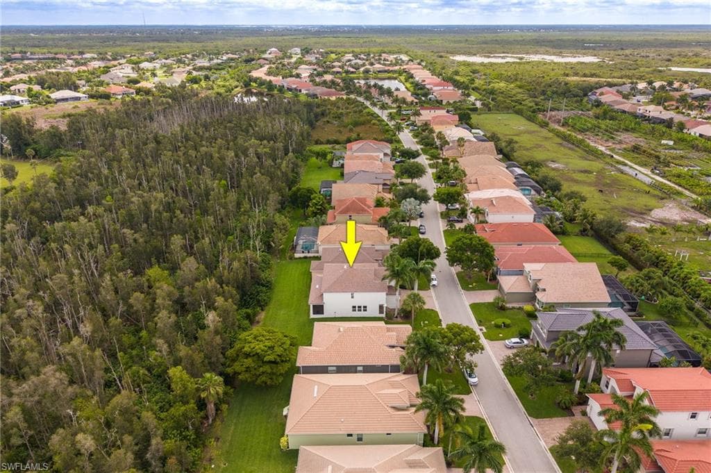 8724 Banyan Bay BLVD-38