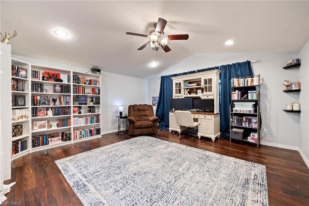 8724 Banyan Bay BLVD-17