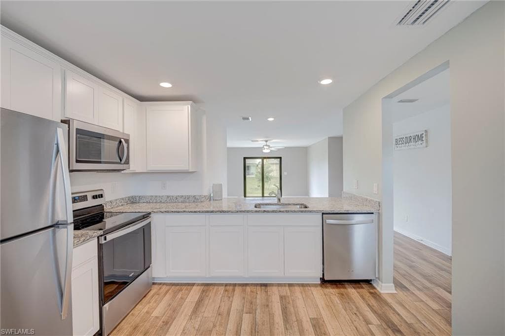 150 Blackstone DR-7