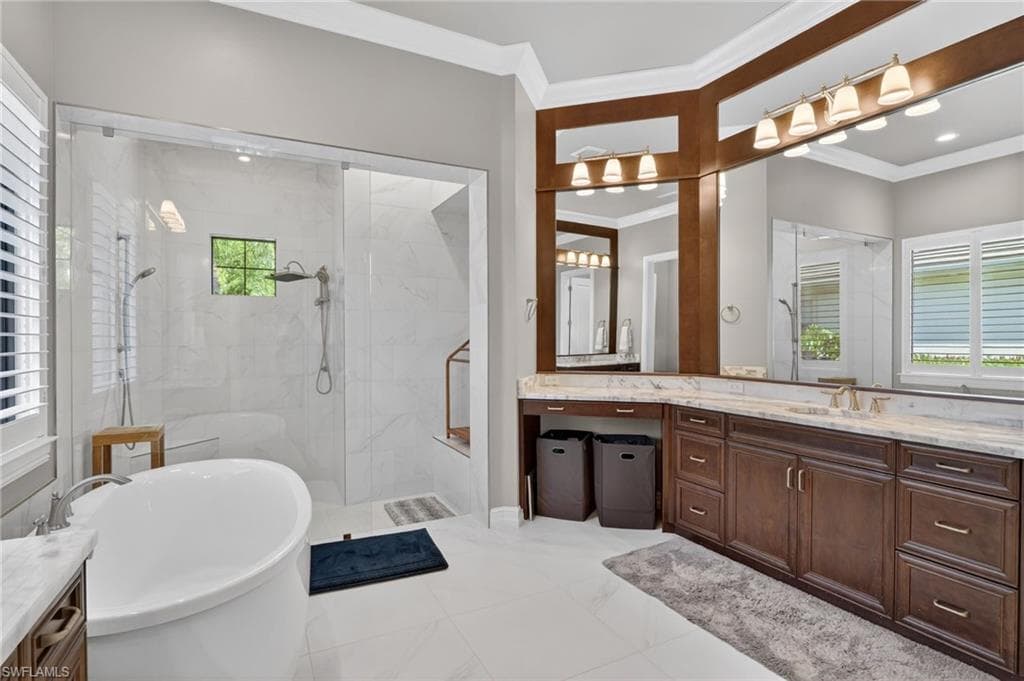 9595 Via Lago WAY-25