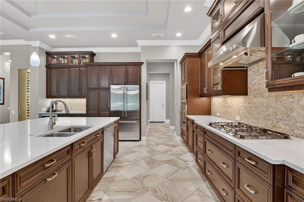 9595 Via Lago WAY-9
