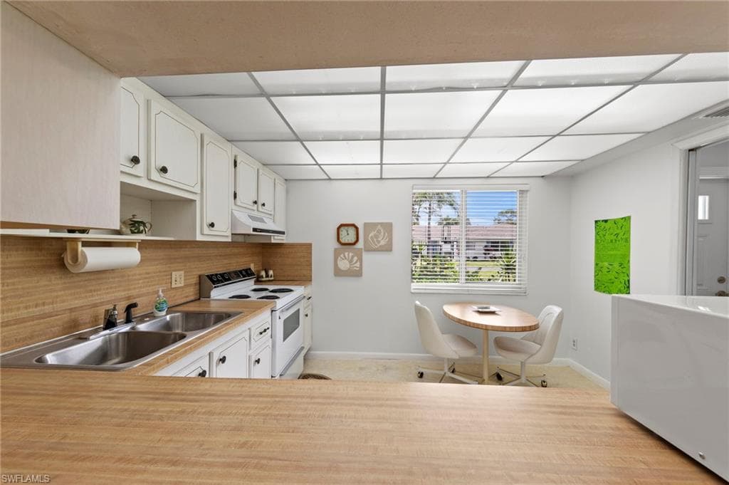 50 Glades BLVD 2-15