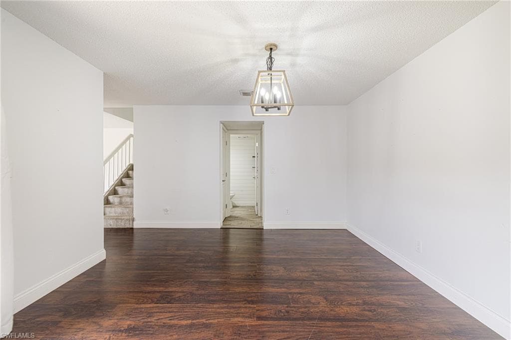 1418 Park Shore CIR 3-11