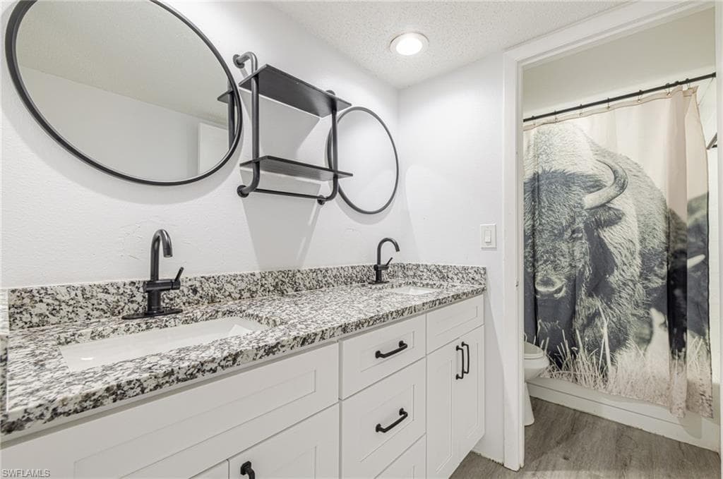 1418 Park Shore CIR 3-13