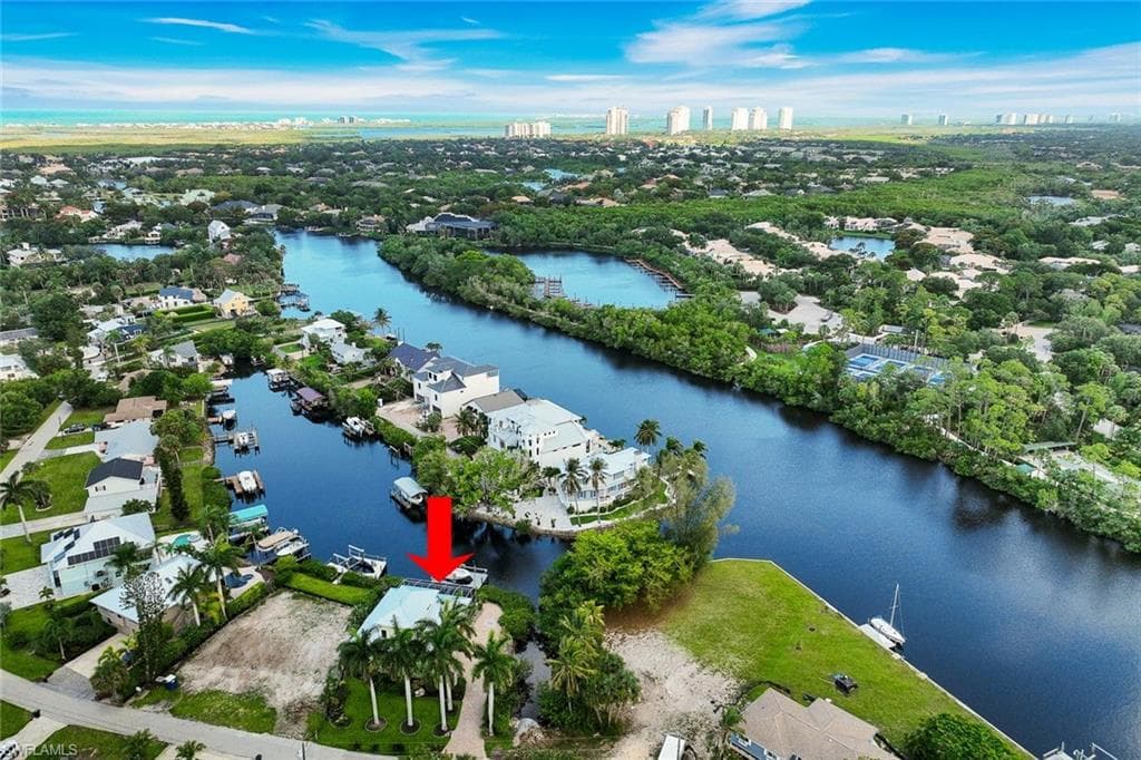 3858 Riviera CIR-41
