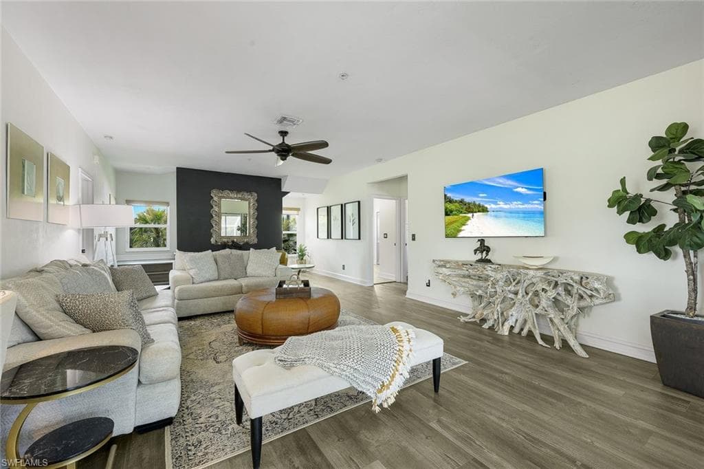 3858 Riviera CIR-15