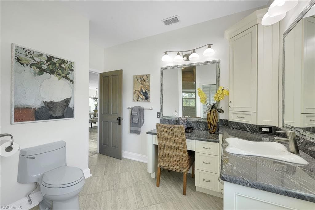 3858 Riviera CIR-31