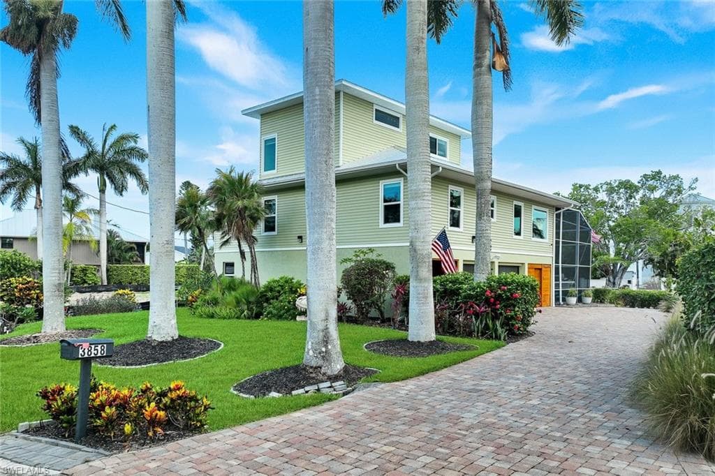 3858 Riviera CIR-48