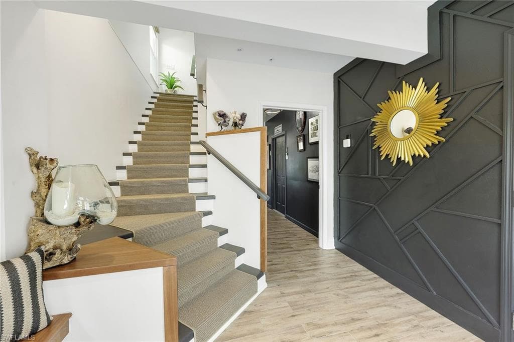 3858 Riviera CIR-34