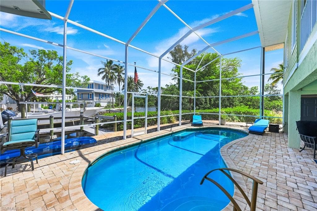 3858 Riviera CIR-38
