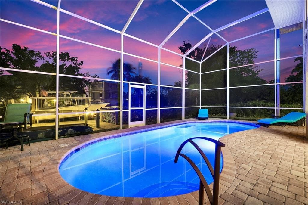 3858 Riviera CIR-7